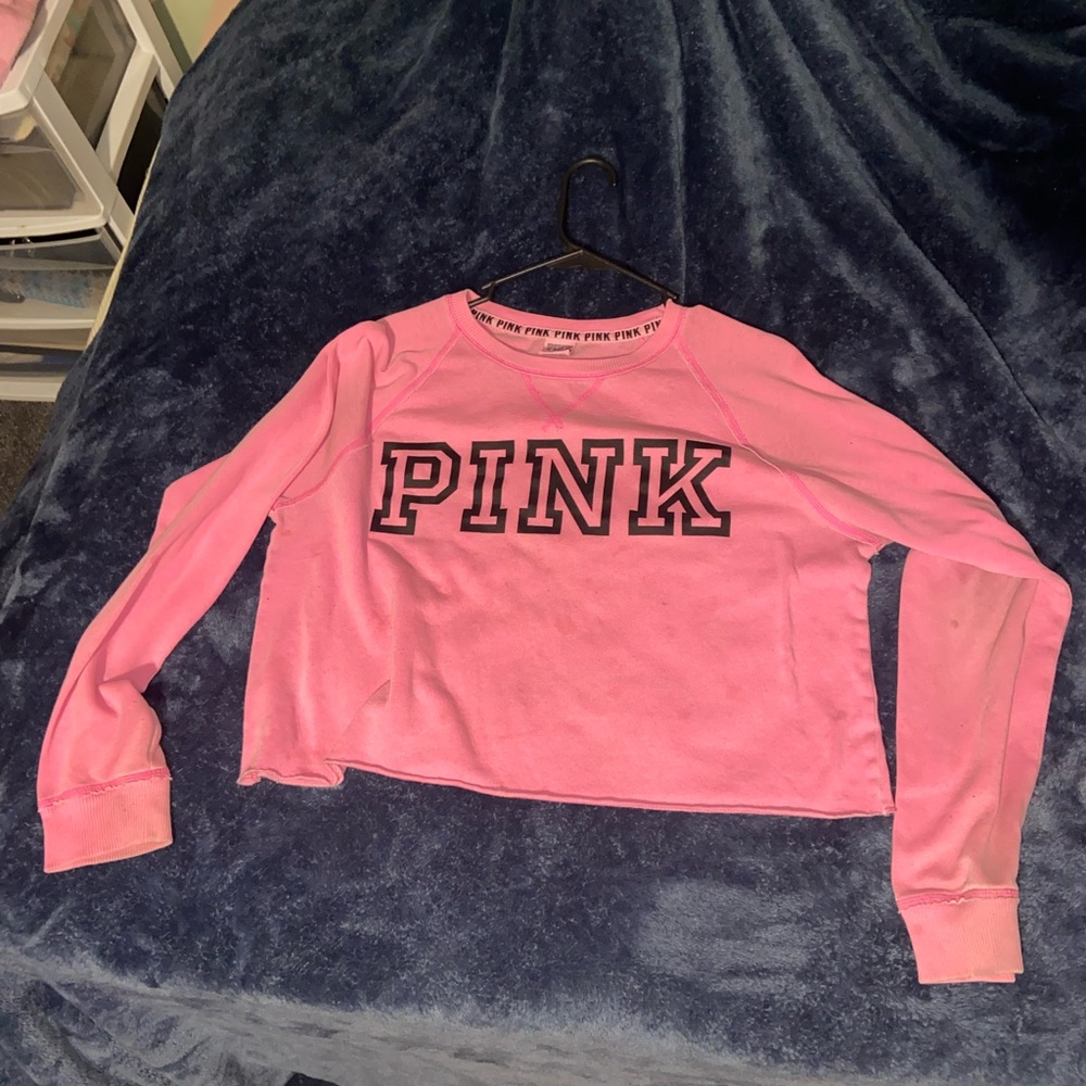 VS cropped long sleeve